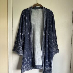 Simple Navy and White Patterned Cardigan Size 1X Staple Classic Casual Office